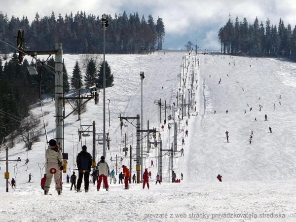 Ski Apartman Sajmon So Saunou Makov Extérieur photo